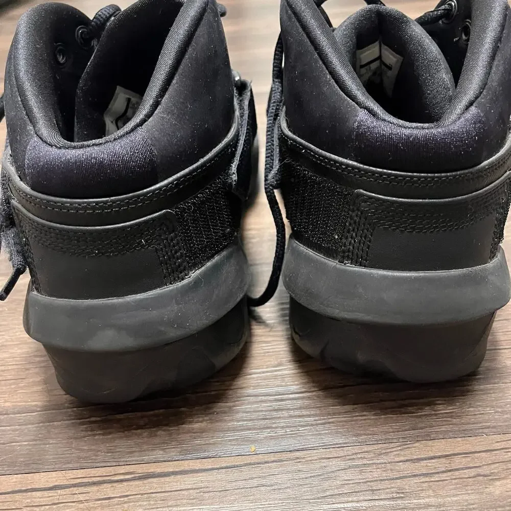 Vtg Air Jordan 2010 Outdoor Blackout 407744-002 Black Strap Sneakers 12 Y2K